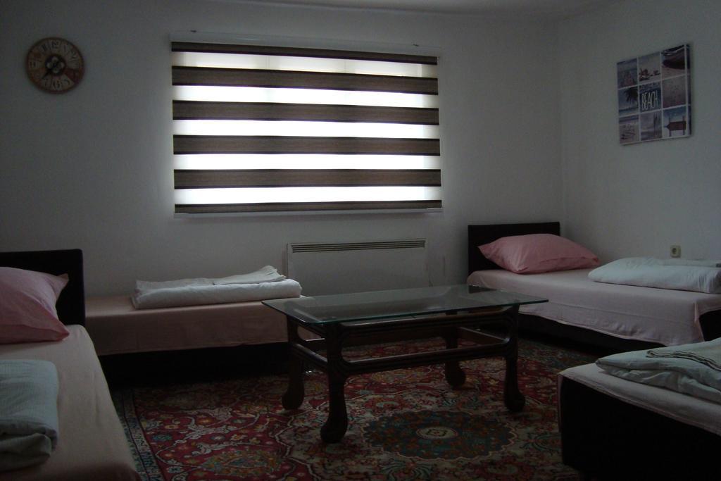 Guest House Dzemo Sarajevo Exterior photo